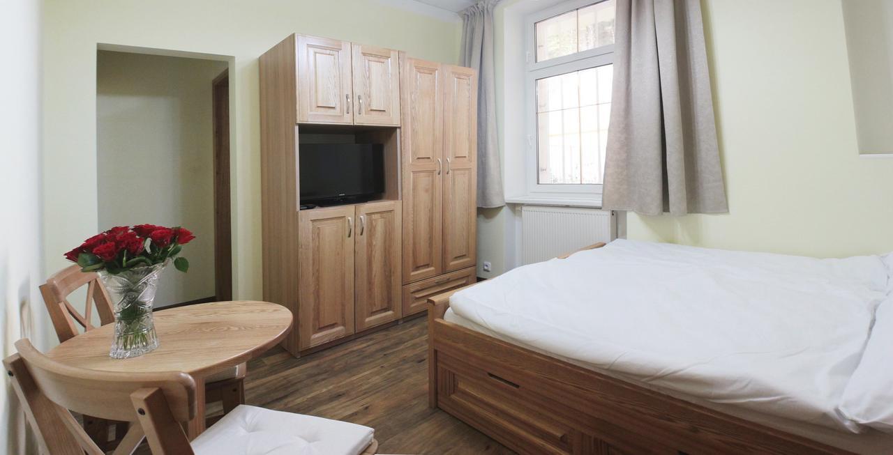 Hotel Orix Jáchymov Eksteriør billede